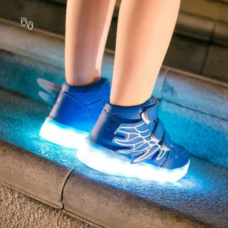 Tenis fashion de led recarregavel infantil